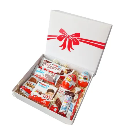 ZESTAW PREZENTOWY KINDERLANDIA MARZEŃ – Magiczne Słodycze Kinder na Święta!